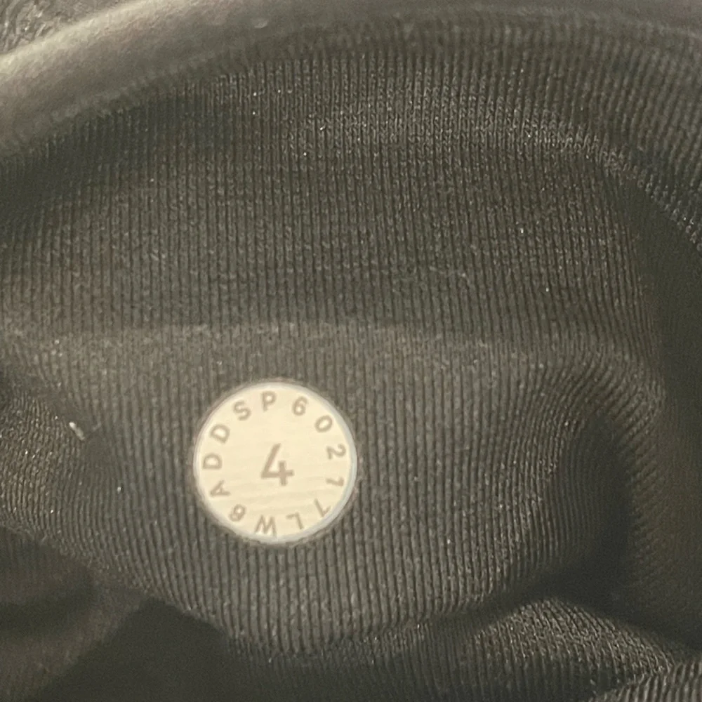 lululemon athletica Black Leggings - Picture 5 of 8